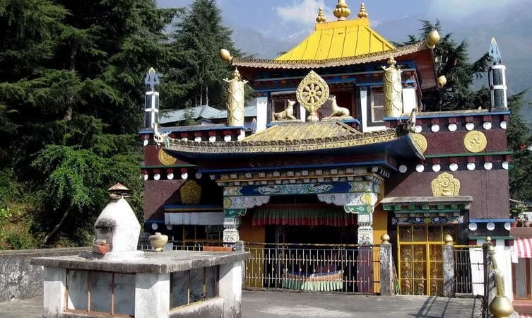 best budget hotel to stay in Manali