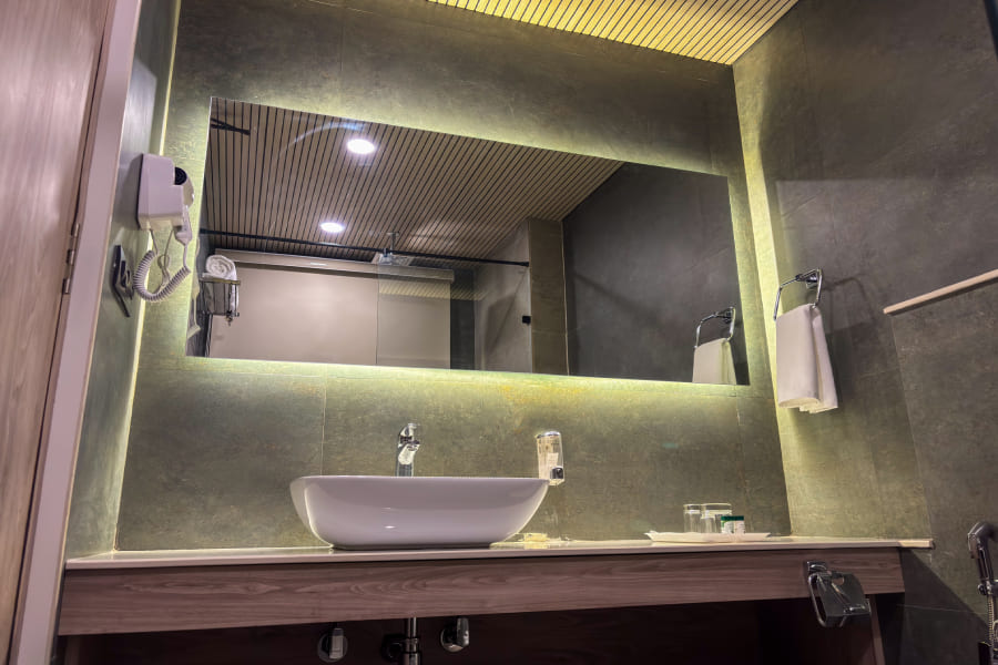 family suite room in manali